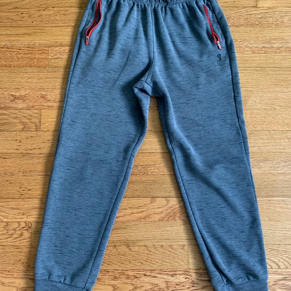 Bundle of two boys pants - Picture 6 of 10